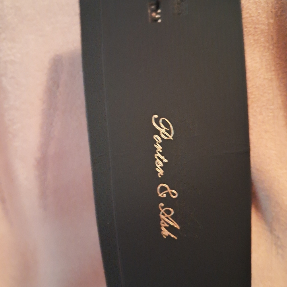 Tan Men's Bomber Jacket with Soft Texture and Elasticized Cuffs - Picture 4 of 4